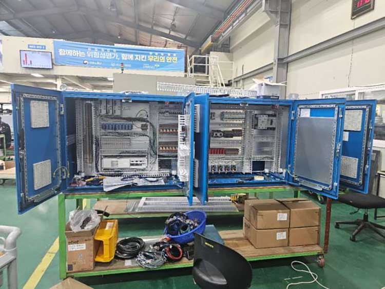 Rittal Grade Control Cabinet1 Rittal Grade Control Cabinet1